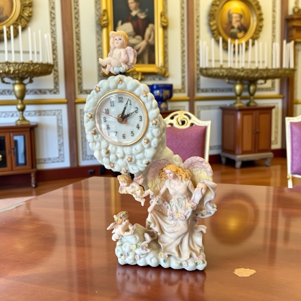 Vintage Angels in the Clouds Clock working 14” tall x 6” wide